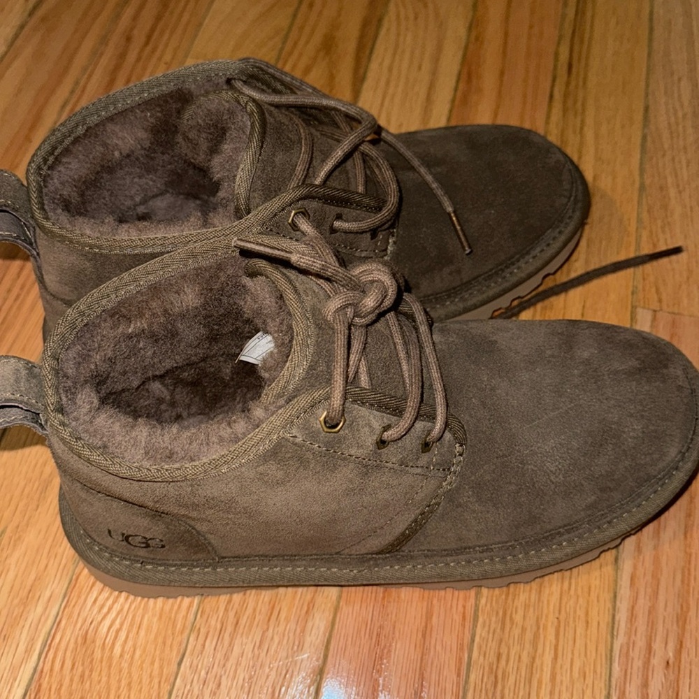 UGG boots Olive Green